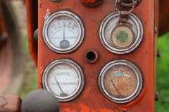 ALLIS CHALMERS D12 TRACTOR