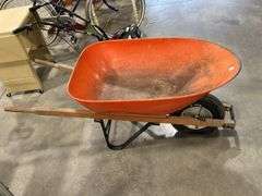 METAL WHEELBARROW