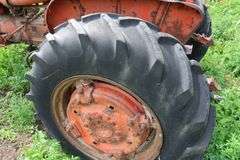 ALLIS CHALMERS D14 TRACTOR