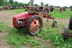 ALLIS CHALMERS 'G' TRACTOR