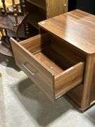 NIGHTSTAND - 22"X17"X23"