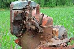 ALLIS CHALMERS TRACTOR FRAME