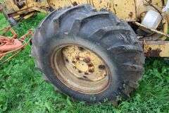 ALLIS CHALMERS I60 TRACTOR & LOADER