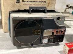 BELL & HOWELL 8MM MOVIE PROJECTOR