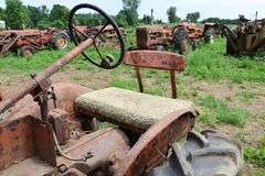 ALLIS CHALMERS 'B' TRACTOR