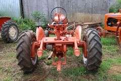 ALLIS CHALMERS CA TRACTOR