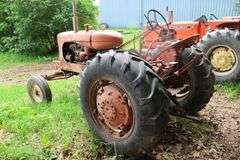 ALLIS CHALMERS WD45 TRACTOR