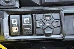 2024 CAN AM DEFENDER HD10 LIMITED 4WD SIDE-BY-SIDE