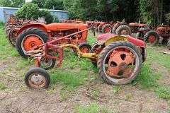 ALLIS CHALMERS 'G' TRACTOR