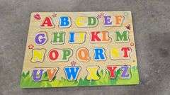 2 WIRE PUZZLE HOLDERS & 9 PUZZLES - ALL COMPLETE
