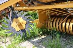 2015 VERMEER REBEL 5420 ROUND BALER