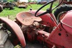 ALLIS CHALMERS D12 SERIES I TRACTOR
