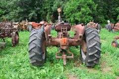 ALLIS CHALMERS D14 TRACTOR