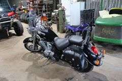 2001 HONDA SHADOW MOROTCYCLE
