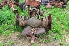 ALLIS CHALMERS TRACTOR FRAME