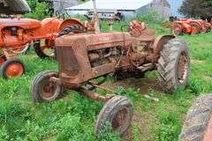 ALLIS CHALMERS D14 TRACTOR
