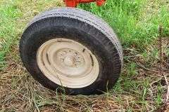 ALLIS CHALMERS D12 SERIES III TRACTOR