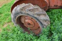ALLIS CHALMERS 'B' ORCHARD CONVERSION TRACTOR