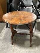 SIDE TABLE - 26"X16"X26"