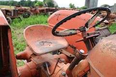 ALLIS CHALMERS D15 TRACTOR