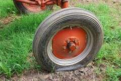ALLIS CHALMERS D12 TRACTOR