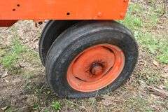 ALLIS CHALMERS 'WD' TRACTOR