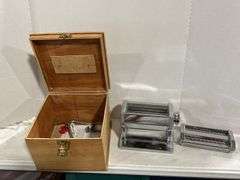 PASTA MAKER