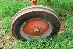 ALLIS CHALMERS D12 TRACTOR