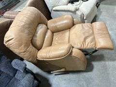 ROCKING RECLINER CHAIR