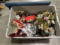 TOTE OF CHRISTMAS DECORATIONS & TINS ETC