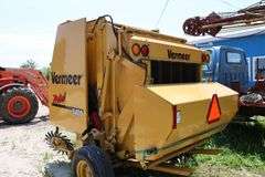 2015 VERMEER REBEL 5420 ROUND BALER