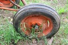 ALLIS CHALMERS 'B' TRACTOR