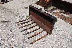 48" SKID STEER ATTACH MANURE BUCKET