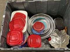 TOTE OF FOOD STORAGE CONTAINERS, BOWL, VASE ETC