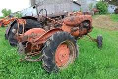 ALLIS CHALMERS 'B' TRACTOR