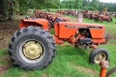 ALLIS CHALMERS 175 GAS TRACTOR