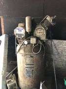 ATLAS COPCO UPRIGHT AIR COMPRESSOR