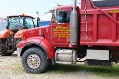 2004 PETERBILT 330 TANDEM AXLE DUMP TRUCK