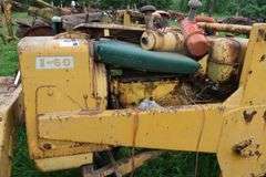 ALLIS CHALMERS I60 TRACTOR & LOADER