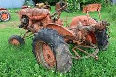 ALLIS CHALMERS 'B' TRACTOR