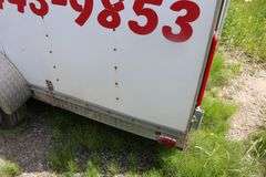 2005 CARMATE 7'X16' TANDEM ENCLOSED TRAILER