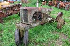 ALLIS CHALMERS 'WC' TRACTOR