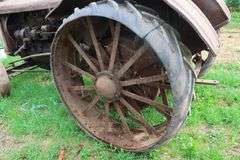 ALLIS CHALMERS E 20-35 TRACTOR ON STEEL