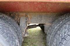 2004 PETERBILT 330 TANDEM AXLE DUMP TRUCK
