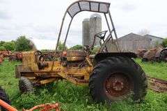 ALLIS CHALMERS I60 FORKLIFT