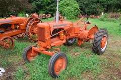 ALLIS CHALMERS CA TRACTOR