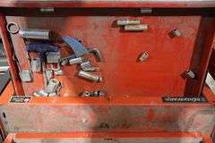 BENCH MARK TOOL CABINET & CONTENTS