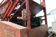 1975 FORD TRUCK & BUCYRUS ERIE 22-W DRILL