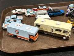 GROUP OF ASSORTED DIE CAST CARS & VEHICLES