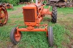 ALLIS CHALMERS CA TRACTOR